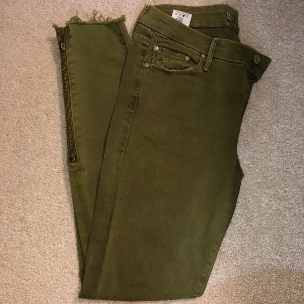 MOTHER Looker Ankle Fray Jeans - Kale Green